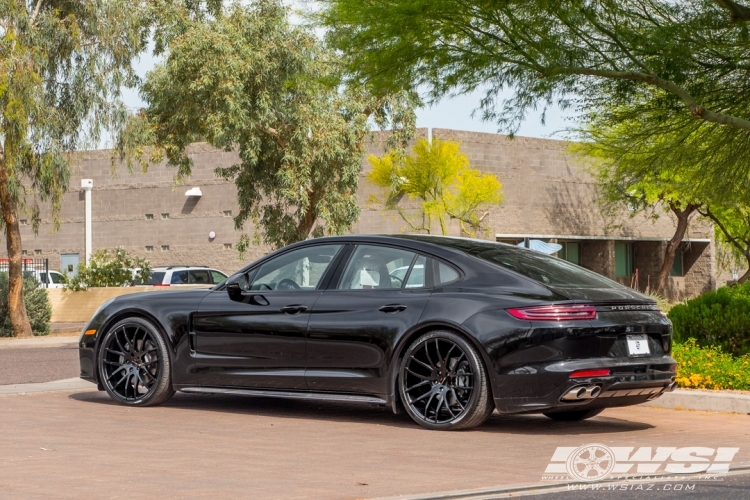 2017 Porsche Panamera with 22" Giovanna Kilis in Gloss Black wheels