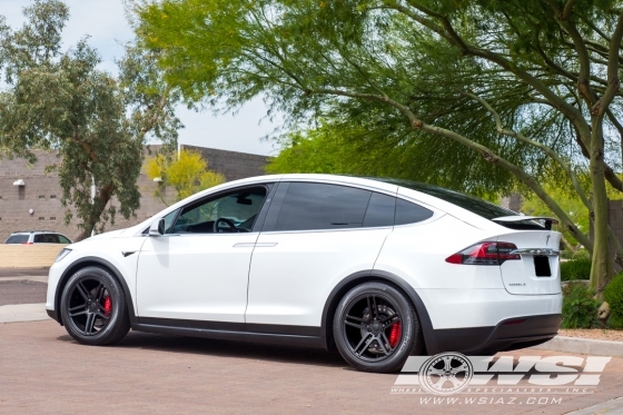 2016 Tesla Model X with 20" Vossen Forged VPS302 in Custom wheels