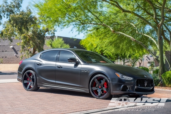 2017 Maserati Ghibli with 22" Forgiato Fossette-ECL in Custom wheels