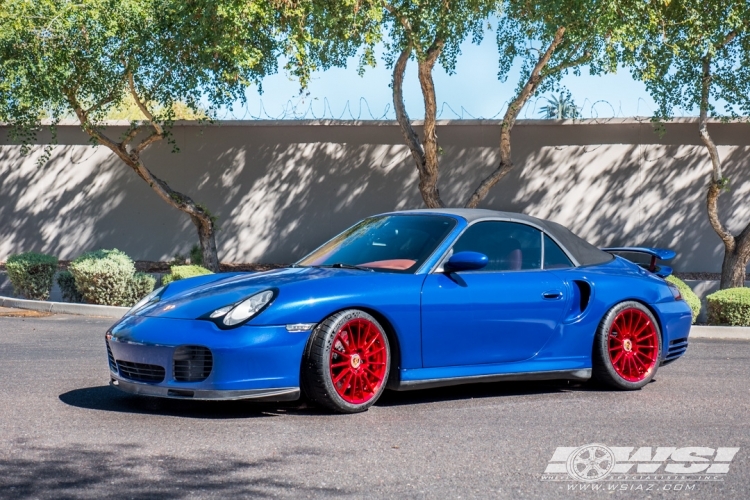 2005 Porsche 911 with Powder Coating Porsche 911 Turbo in Red wheels