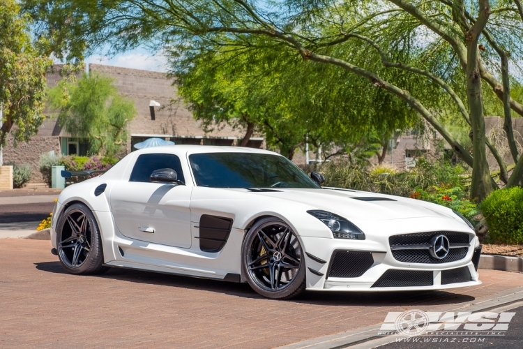 2012 Mercedes-Benz SLS with 20" Blaque Diamond BD-8 in Matte Black (Gloss Black Lip) wheels