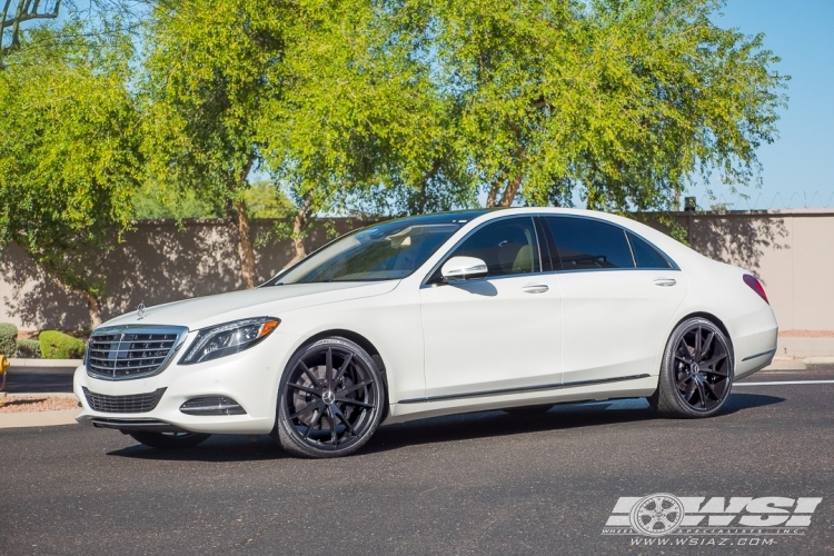 2017 Mercedes-Benz S-Class with 22" Gianelle Davalu in Satin Black wheels