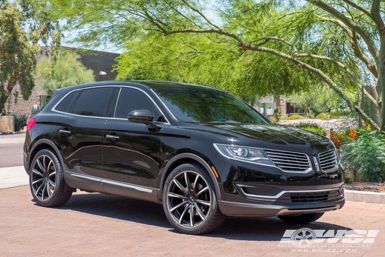2017 Lincoln MKX with 22" Gianelle Cuba-10 in Matte Black (w/Ball Cut Details) wheels