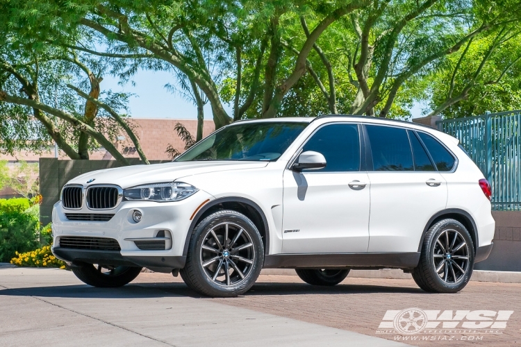 2014 BMW X5 with 20" Gianelle Cuba-10 in Matte Black (w/Ball Cut Details) wheels