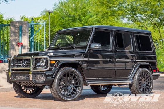 2017 Mercedes-Benz G-Class with 24" Forgiato Maglia-M in Custom wheels