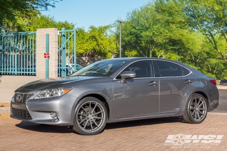 2015 Lexus ES with 20" TSW Bathurst (RF) in Gunmetal (Rotary Forged) wheels