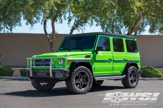 2017 Mercedes-Benz G-Class with Powder Coating Mercedes-Benz G63 in Satin Black wheels