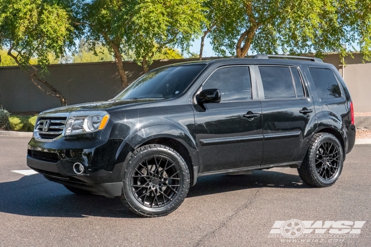 2015 Honda Pilot with 20" TSW Sebring in Matte Black wheels