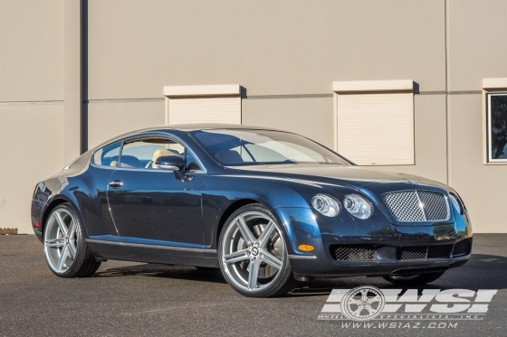 2008 Bentley Continental with 22" Gianelle Lucca in Silver Machined wheels