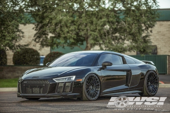 2018 Audi R8 with 20" Brixton Forged HS1 in Custom wheels