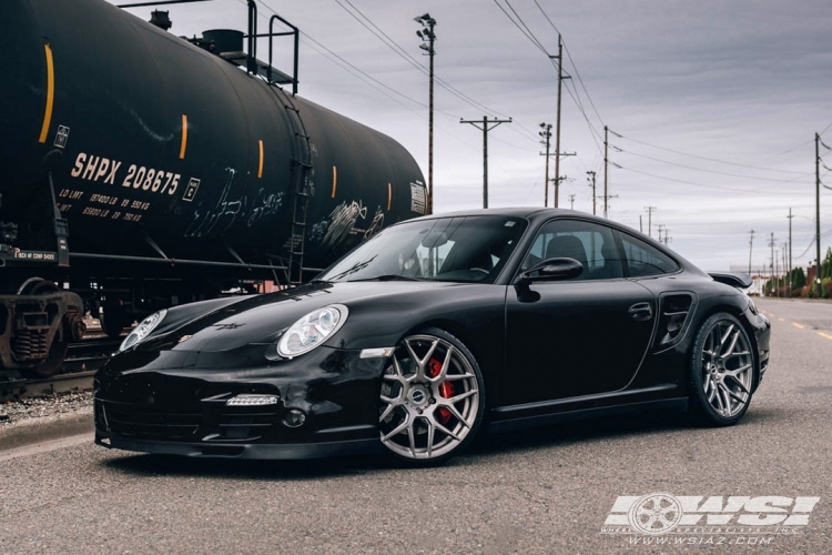 2010 Porsche 911 with 20" Brixton Forged CM8 in Custom wheels