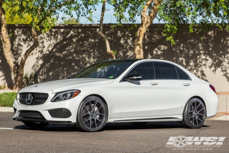 2015 Mercedes-Benz C-Class with 19" Savini BM14 in Gloss Black (Dark Tint) wheels