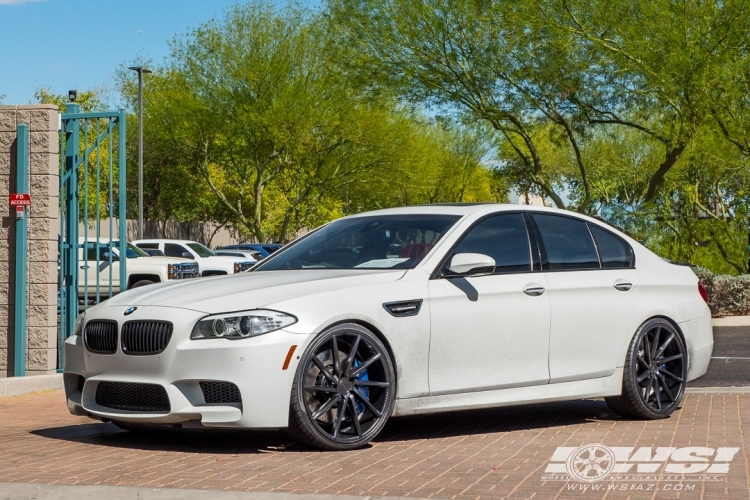 2013 BMW M5 with 22" Vossen CVT in Satin Black (Custom Finish) wheels