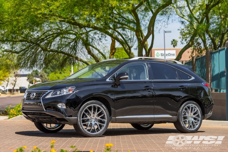 2015 Lexus RX with 22" Giovanna Kilis in Chrome wheels