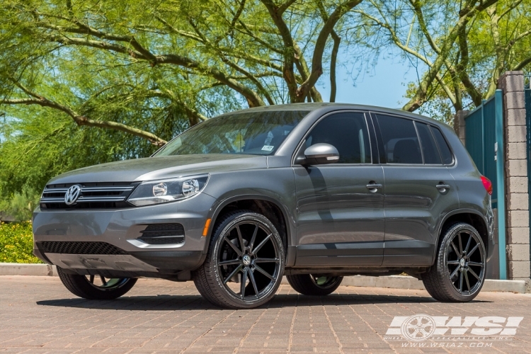 2013 Volkswagen Tiguan with 20" Koko Kuture Le Mans in Gloss Black wheels