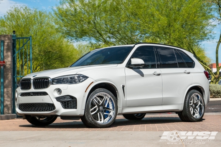 2018 BMW X5 with 21" Lexani Forged LS-746 in Custom wheels