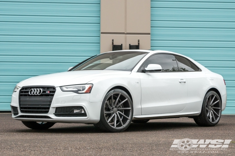 2014 Audi S5 with 20" Vossen CVT in Gloss Graphite wheels