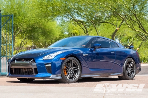 2017 Nissan GTR with 20" Vorsteiner V-FF 110 in Graphite (Carbon Graphite) wheels