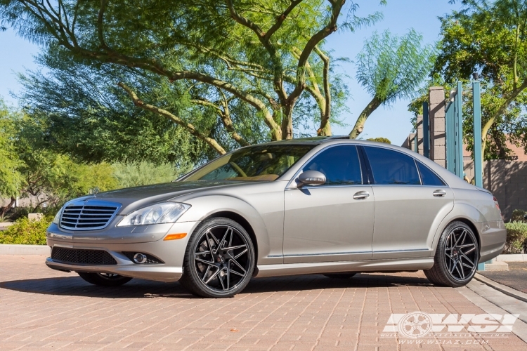 2008 Mercedes-Benz S-Class with 20" Gianelle Parma in Gloss Black (Ball Cut Details) wheels