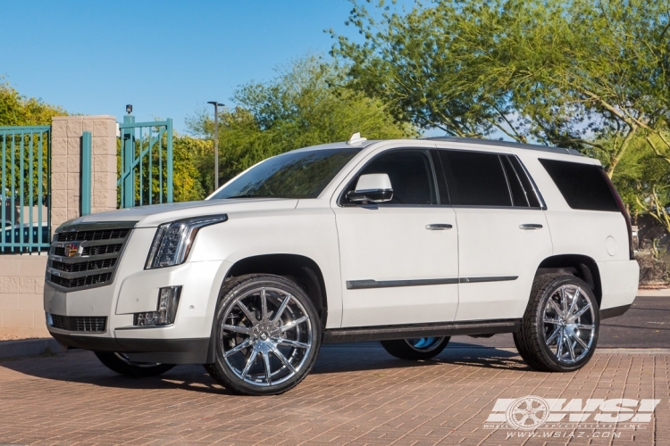 2019 Cadillac Escalade with 24" Lexani CSS-15 CVR in Chrome wheels