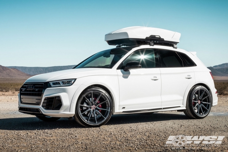 2019 Audi SQ5 with 22" Vossen HF-3 in Gloss Black Machined (Smoke Tint) wheels