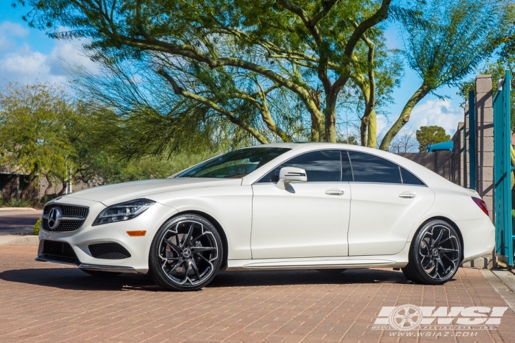 2016 Mercedes-Benz CLS-Class with 20" Giovanna Pistola in Gloss Black Machined wheels