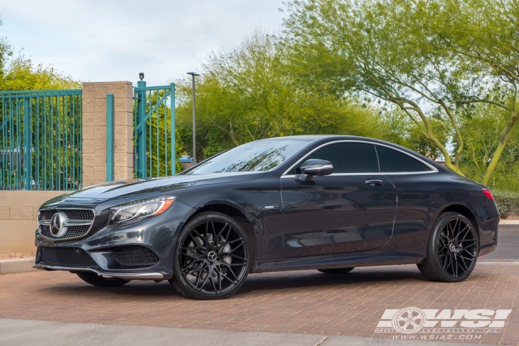 2015 Mercedes-Benz S-Class with 22" Koko Kuture Funen in Gloss Black wheels