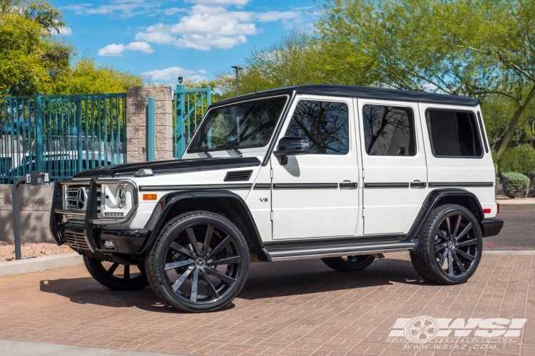 2015 Mercedes-Benz G-Class with 24" Koko Kuture Kapan in Gloss Black wheels