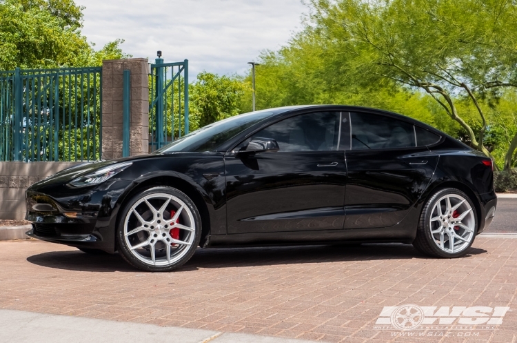 2019 Tesla Model 3 with 20" Giovanna Haleb in Silver Machined wheels