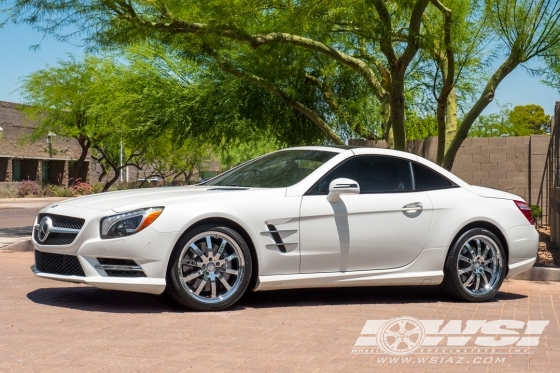 2015 Mercedes-Benz SL-Class with 19" Mandrus Wilhelm in Chrome wheels