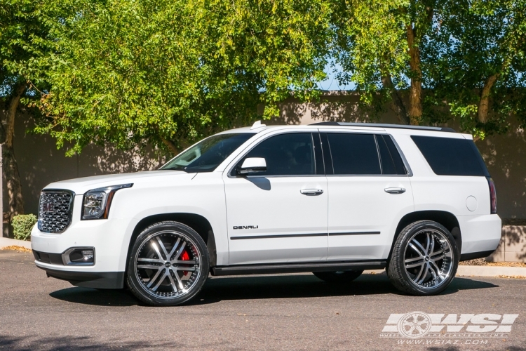 2019 GMC Yukon/Denali with 24" Avenue A607 in Gloss Black Machined (Machined Lip & Groove) wheels