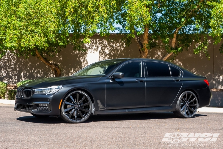 2019 BMW 7-Series with 22" Koko Kuture Kapan in Gloss Black wheels