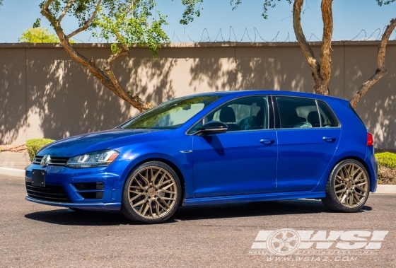 2016 Volkswagen Golf with 19" Niche Gamma in Matte Bronze wheels