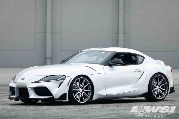 2020 Toyota Supra with 20" Vossen HF-3 in Gloss Graphite (Polished Face) wheels