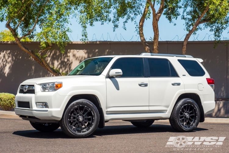 2013 Toyota 4-Runner with 20" Hostile Off Road H107 Gauntlet in Satin Black (Asphalt) wheels