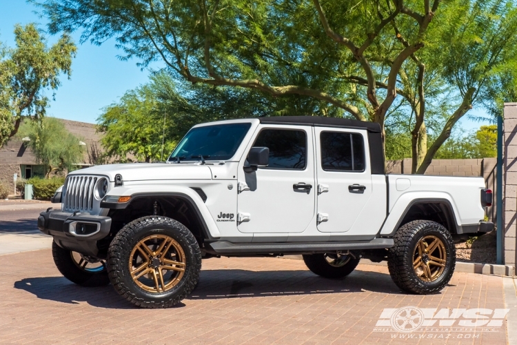 2020 Jeep Gladiator with 20" VenomRex VR-501 in Bronze (Highland Bronze) wheels