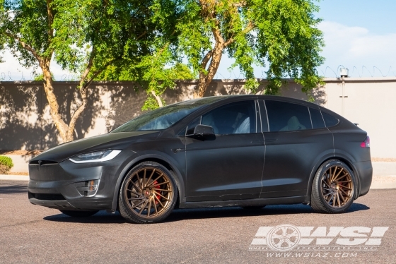 2017 Tesla Model X with 22" Vossen Forged VPS305T in Custom wheels