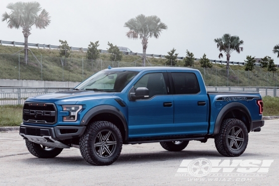 2019 Ford F-150 with 20" Vossen HF6-2 in Tinted Matte Gunmetal wheels