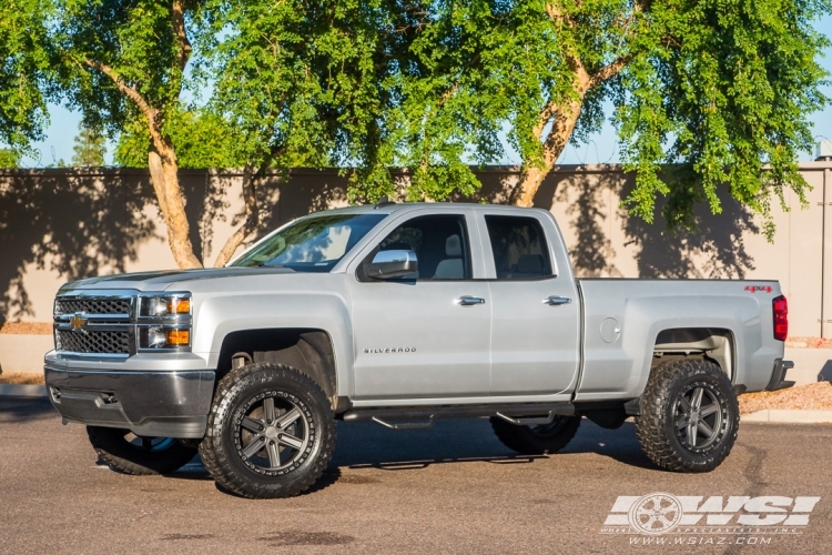 2015 Chevrolet Silverado 1500 with 20" Black Rhino Henderson in Gun Black (Black Lip Edge) wheels