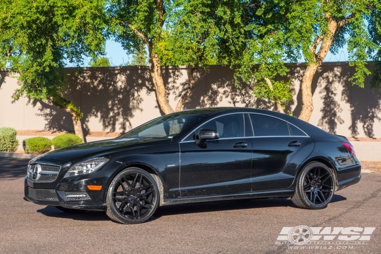 2012 Mercedes-Benz CLS-Class with 20" Giovanna Bogota in Gloss Black wheels