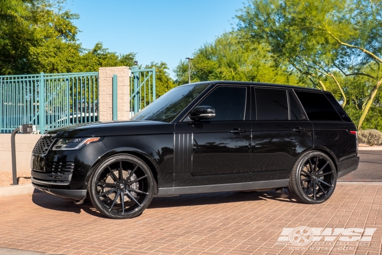 2018 Land Rover Range Rover with 24" Koko Kuture Le Mans in Gloss Black wheels