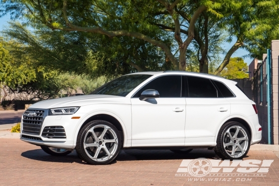 2018 Audi SQ5 with 22" Giovanna Dalar X in Gloss Silver Machined wheels