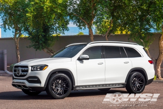 2019 Mercedes-Benz GLS/GL-Class with 22" Gianelle Parma in Gloss Black wheels