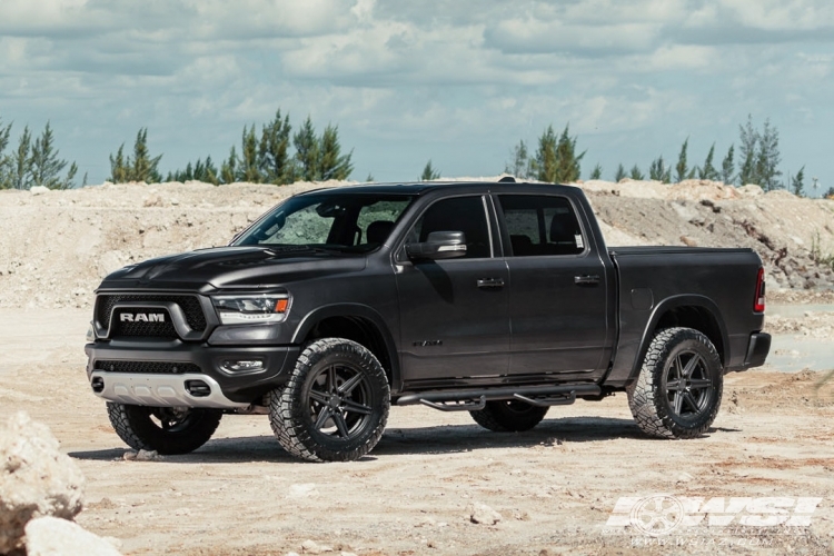 2020 Ram Pickup with 20" Vossen HF6-2 in Satin Black wheels