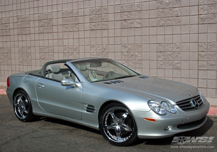 2007 Mercedes-Benz SL-Class with 20" MKW M50 in Chrome wheels