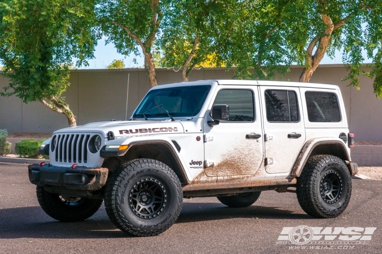 2019 Jeep Wrangler with 17" Method Race Wheels MR312 in Matte Black wheels