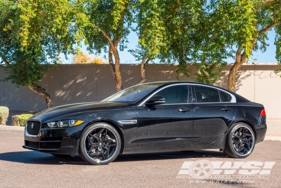 2018 Jaguar XE with 20" Lexani Spyder in Gloss Black Machined (Chrome SS Lip) wheels