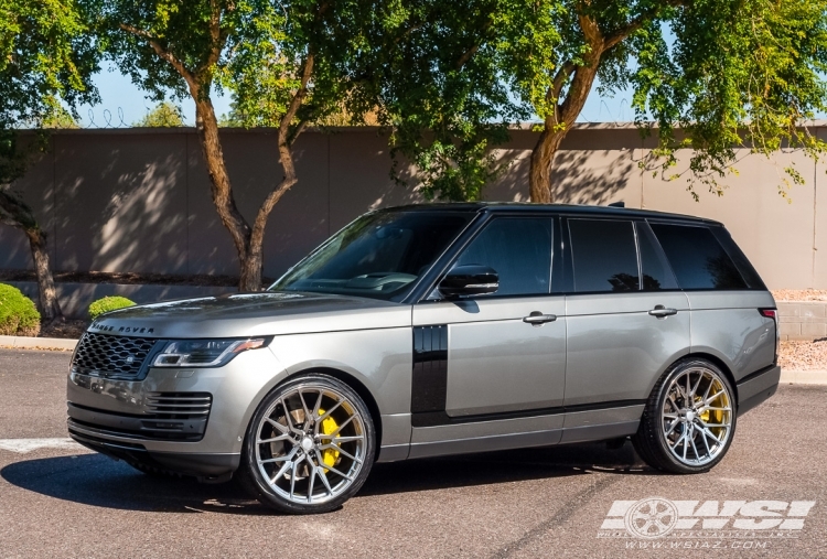 2020 Land Rover Range Rover with 24" Vossen Forged M-X3 in Custom wheels