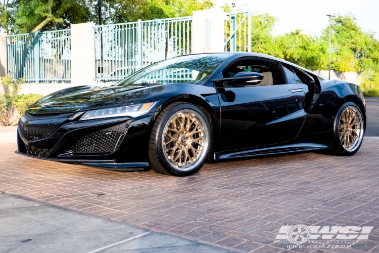 2018 Acura NSX with 19"   in  wheels