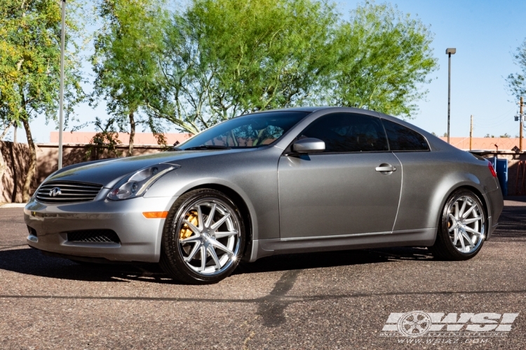 2003 Infiniti G35 Coupe with 20" Rohana RC10 in Machined Silver wheels